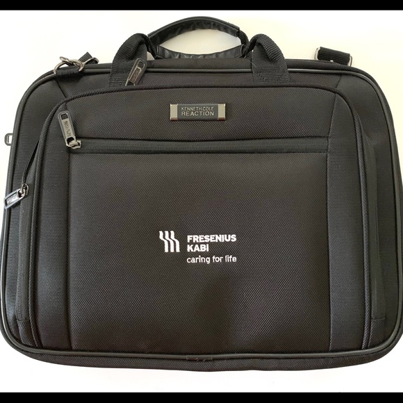 Kenneth Cole Reaction Other - Kenneth Cole EZ-Scan Double Gusset BLK Laptop Case